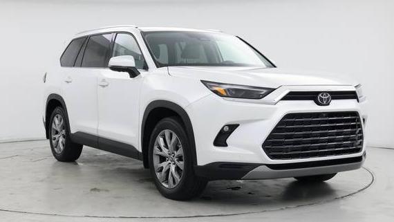 TOYOTA GRAND HIGHLANDER 2024 5TDAAAB59RS012240 image